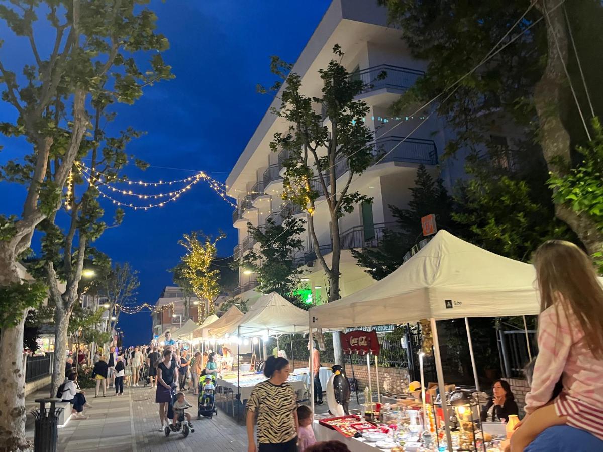 Hotel Villa Verde San Mauro Mare Zewnętrze zdjęcie