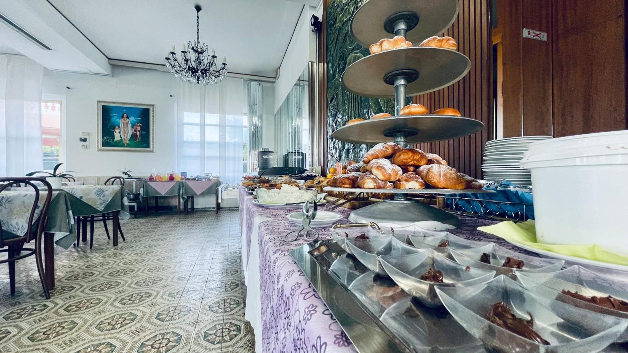 Hotel Villa Verde San Mauro Mare Zewnętrze zdjęcie