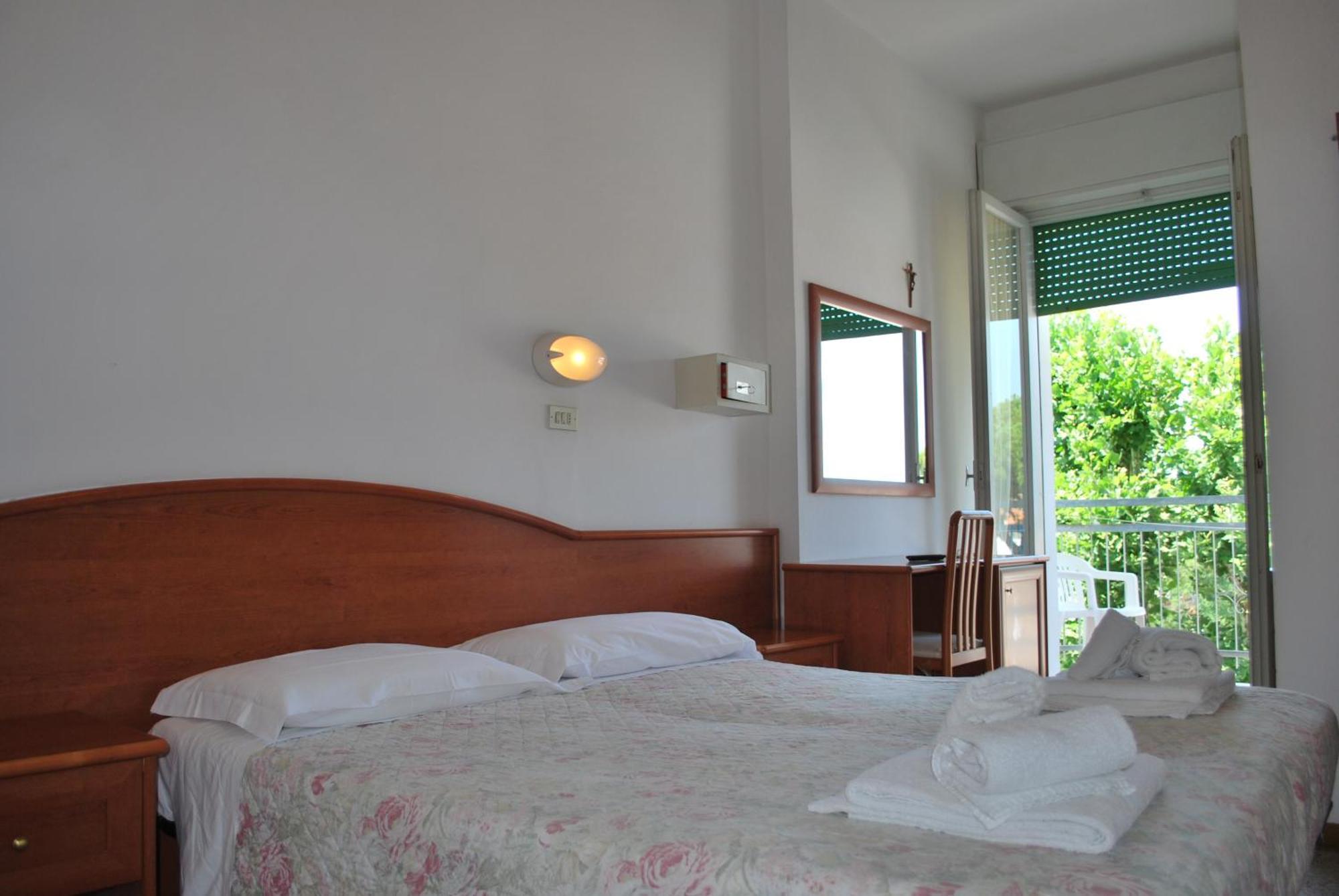 Hotel Villa Verde San Mauro Mare Zewnętrze zdjęcie
