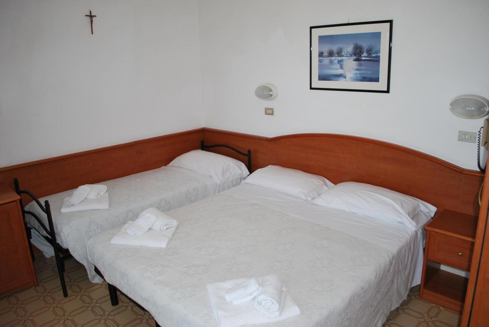 Hotel Villa Verde San Mauro Mare Zewnętrze zdjęcie